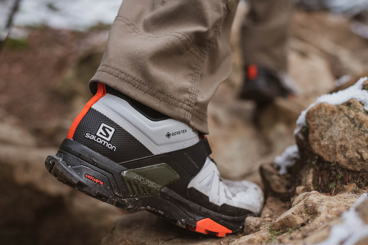 SALOMON　X ULTRA 4 GORE-TEX